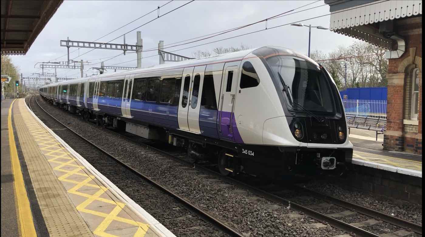 TfL confirms £1bn deal to sell and leaseback Elizabeth line trains